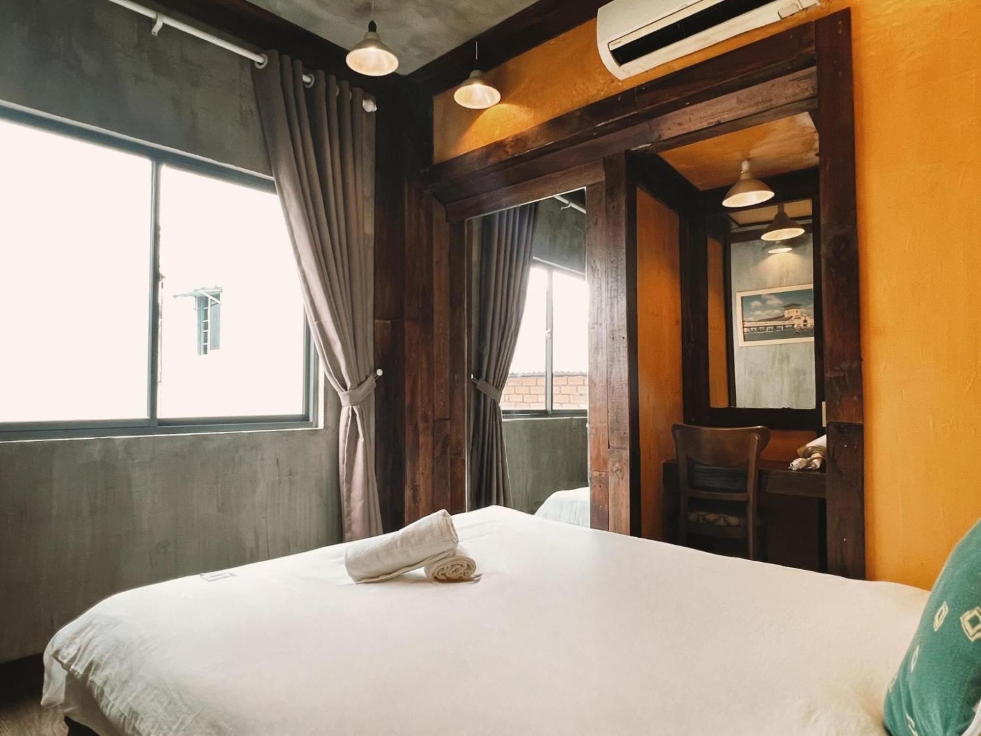 Nha Saigon Homestay&coffee Hô Chi Minh-Ville